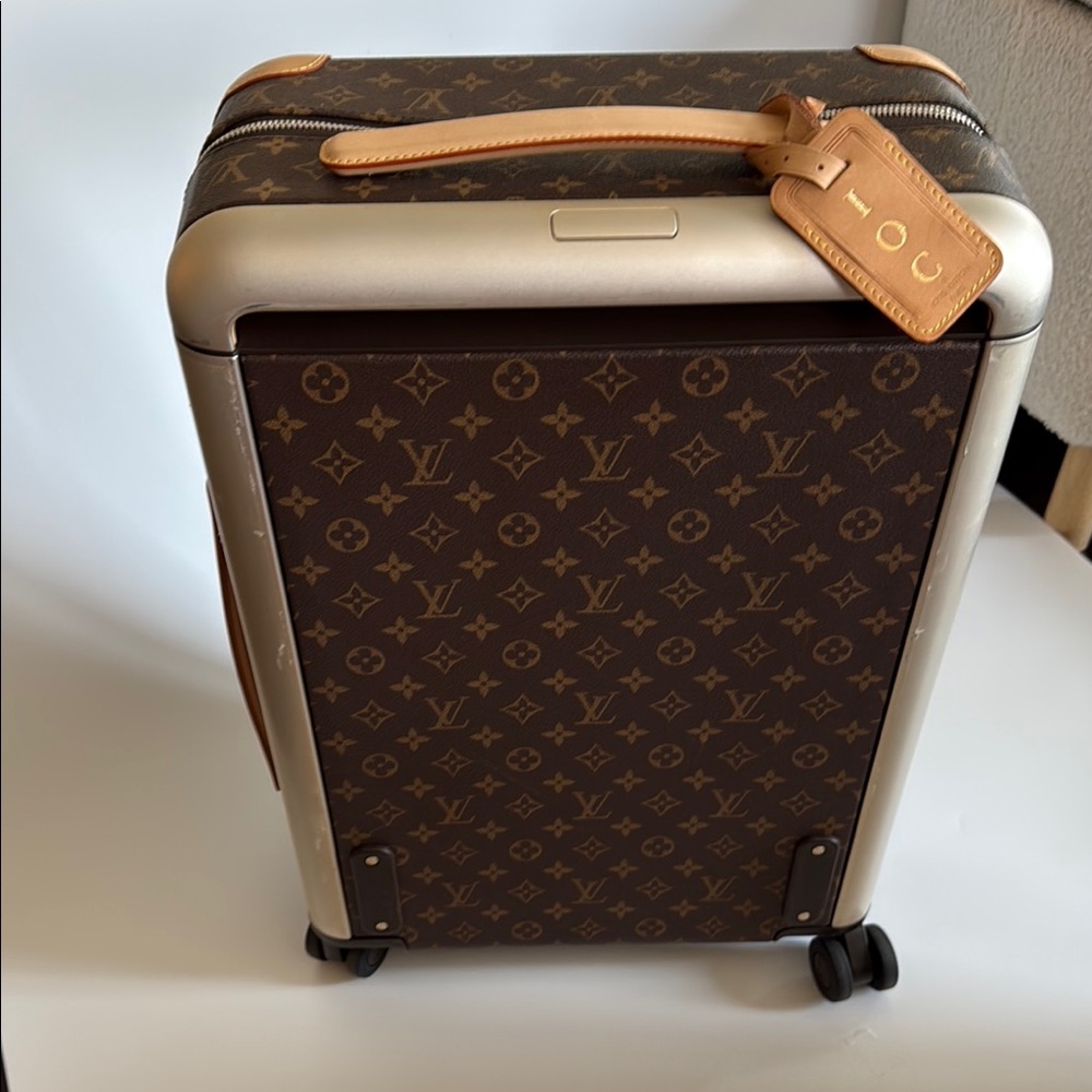 Louis Vuitton Monogram Canvas Travel Bag - Picture 3 of 15